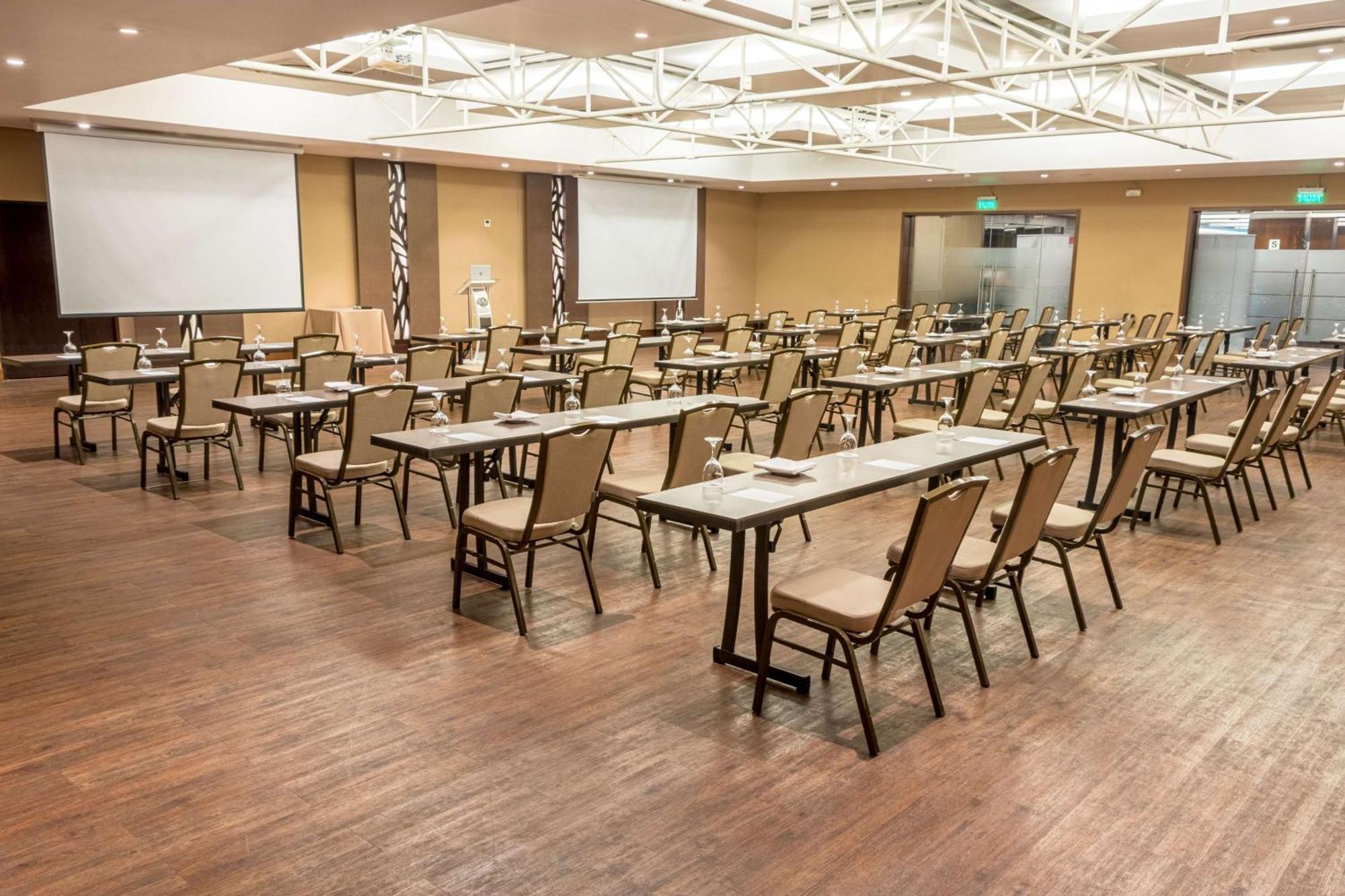 Sonesta Hotel El Olivar Ліма Екстер'єр фото